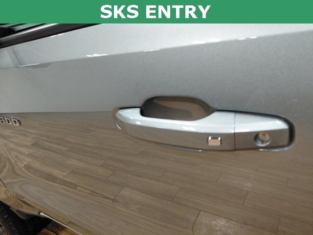 used 2024 Chevrolet Colorado car, priced at $37,367