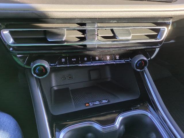 new 2026 Chevrolet Traverse car, priced at $46,022