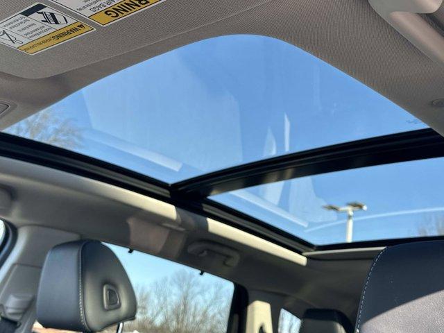 used 2023 Acura MDX car, priced at $41,995