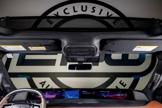 used 2025 Lincoln Navigator car, priced at $95,978