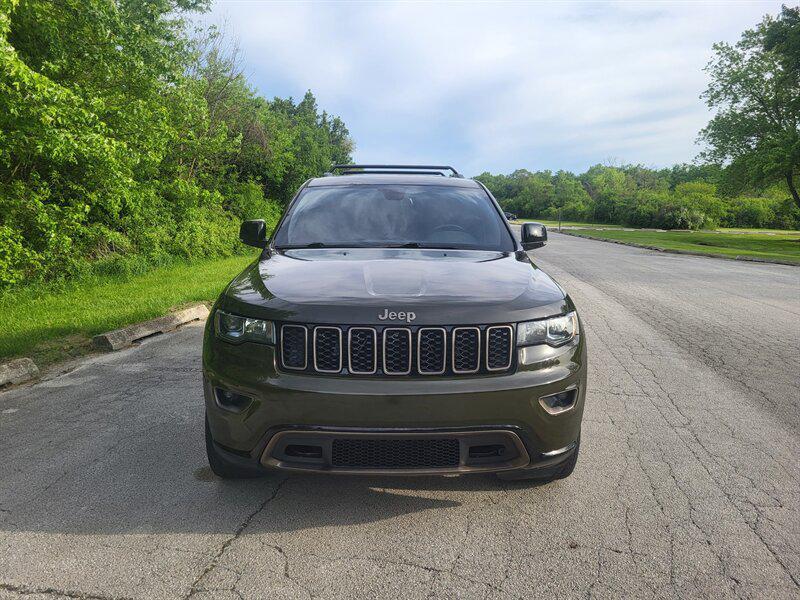 used 2016 Jeep Grand Cherokee car, priced at $12,995