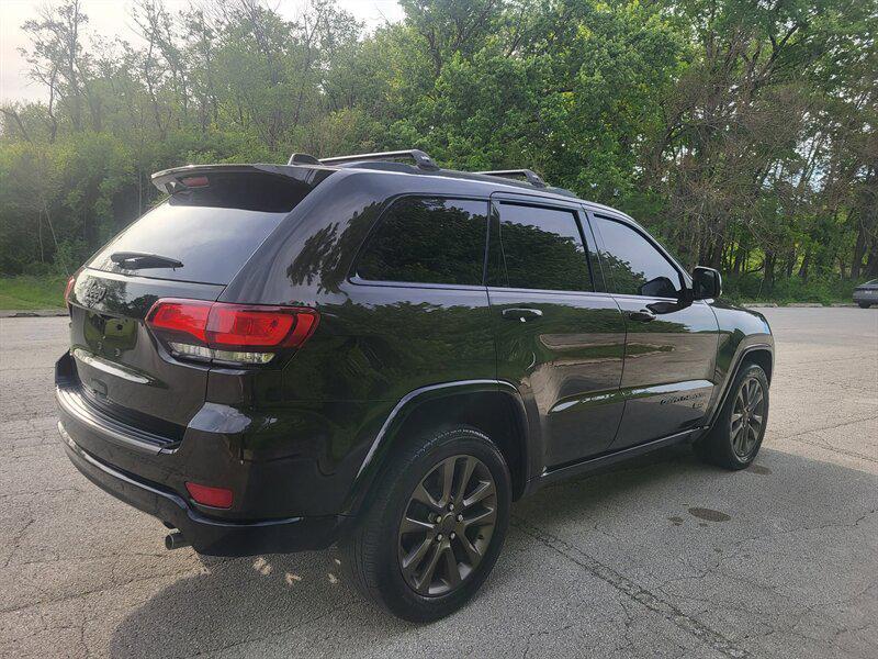 used 2016 Jeep Grand Cherokee car, priced at $12,995
