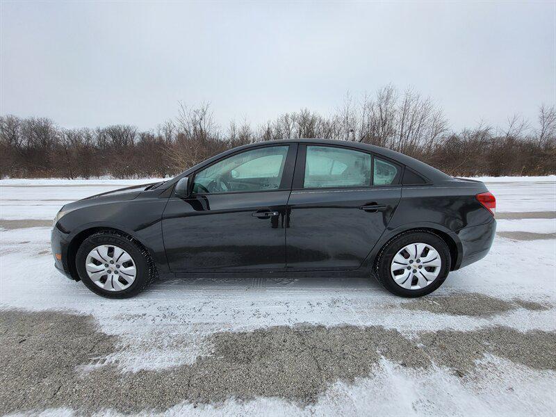 used 2013 Chevrolet Cruze car, priced at $5,995