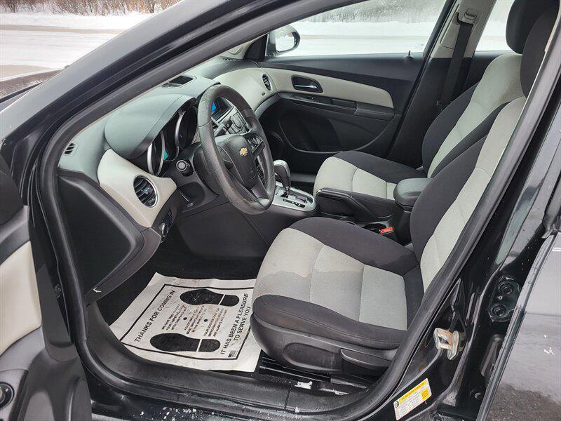 used 2013 Chevrolet Cruze car, priced at $5,995