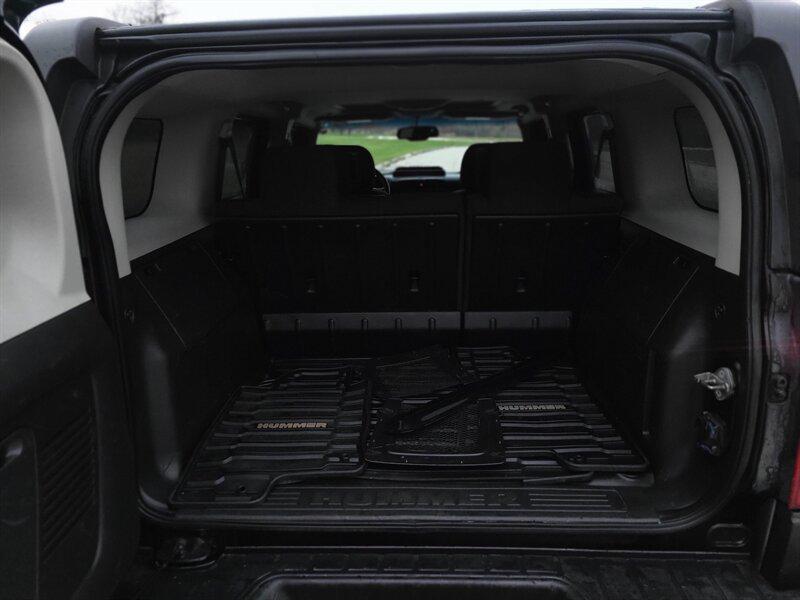 used 2006 Hummer H3 car, priced at $4,995