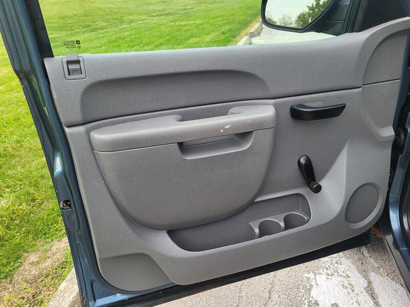 used 2010 Chevrolet Silverado 1500 car, priced at $5,995