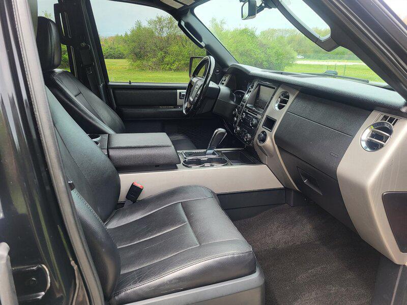 used 2015 Ford Expedition car, priced at $9,995