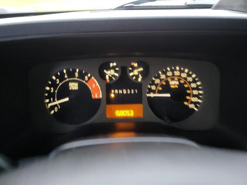 used 2006 Hummer H3 car, priced at $7,500