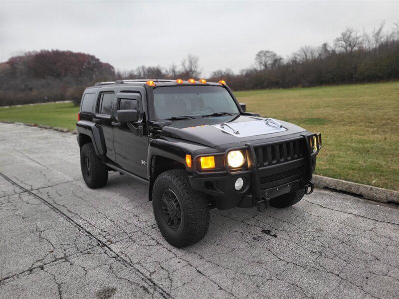used 2006 Hummer H3 car, priced at $7,500