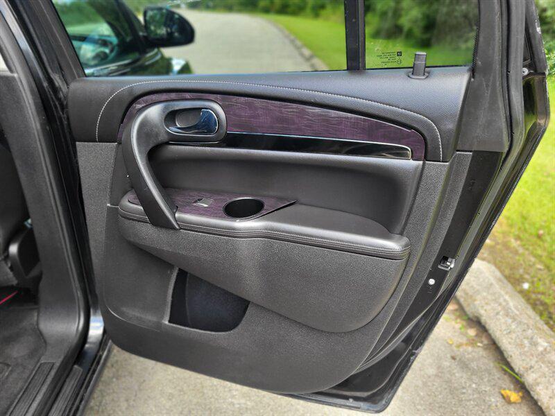 used 2017 Buick Enclave car, priced at $4,995