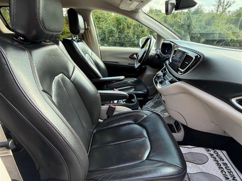 used 2017 Chrysler Pacifica car, priced at $13,877
