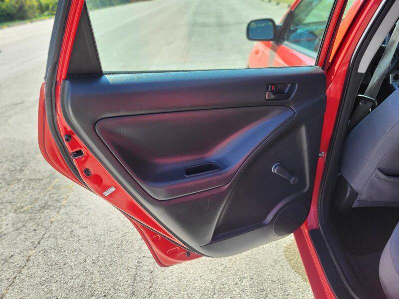 used 2006 Toyota Matrix car, priced at $4,995