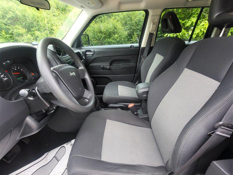 used 2009 Jeep Patriot car, priced at $5,627