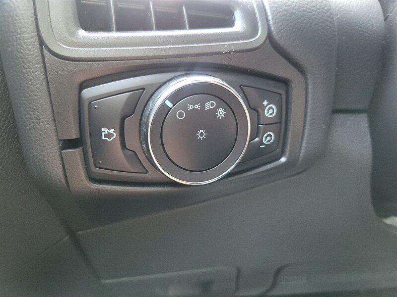 used 2013 Ford Focus car, priced at $5,995