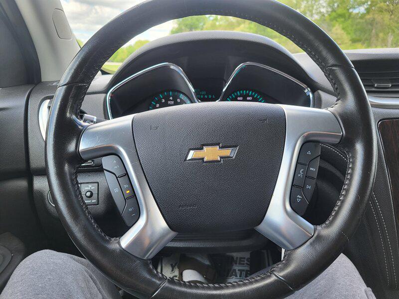 used 2015 Chevrolet Traverse car, priced at $8,995