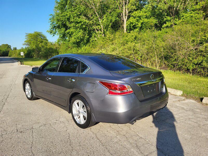 used 2014 Nissan Altima car