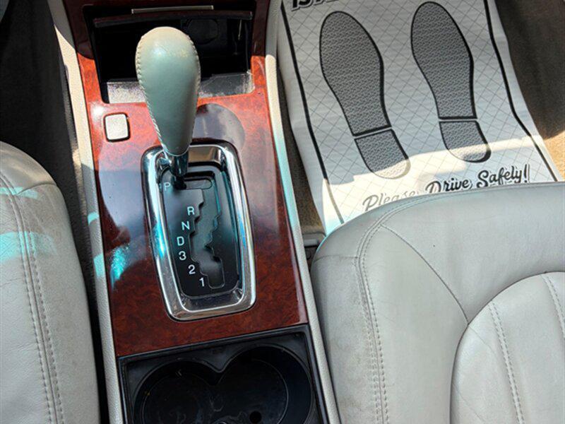 used 2009 Buick Lucerne car, priced at $6,372