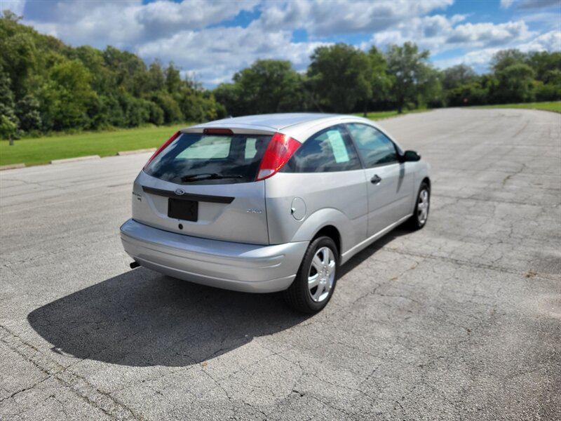 used 2005 Ford Focus car, priced at $2,995