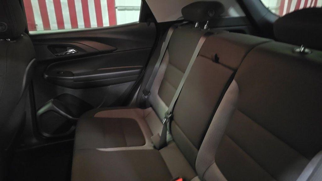 new 2025 Chevrolet TrailBlazer car, priced at $26,180