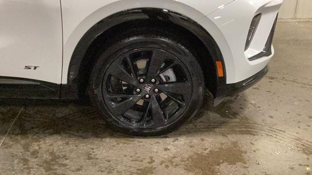 used 2025 Buick Envision car, priced at $28,945