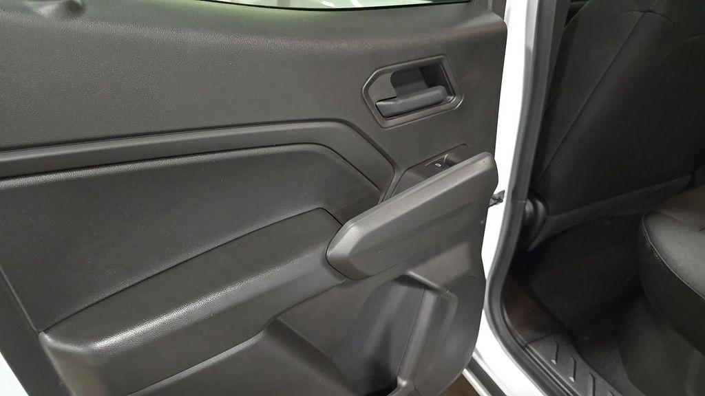 new 2025 Chevrolet Colorado car, priced at $30,440