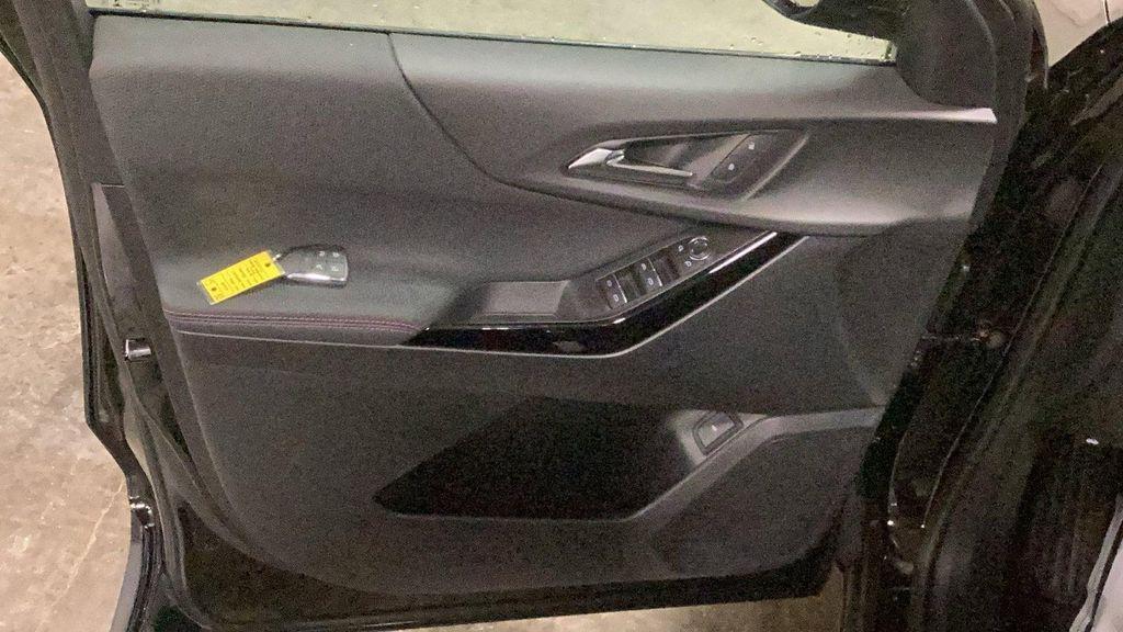 new 2026 Chevrolet Equinox car, priced at $30,990