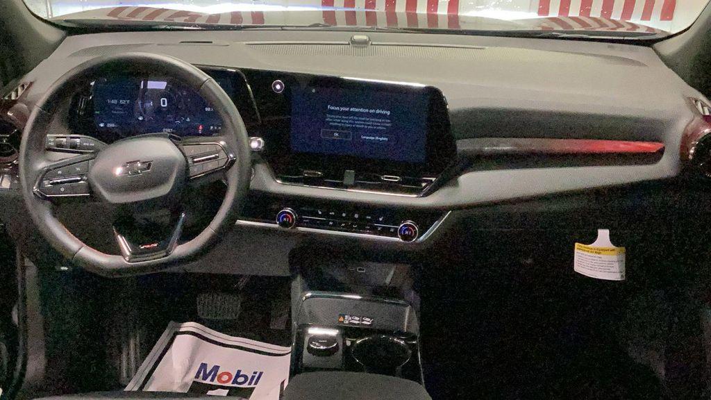 new 2026 Chevrolet Equinox car, priced at $30,990