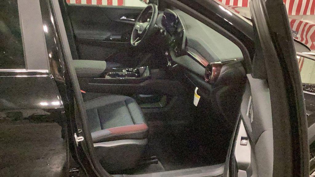 new 2026 Chevrolet Equinox car, priced at $30,990