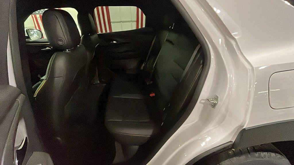 new 2025 Chevrolet TrailBlazer car, priced at $29,220