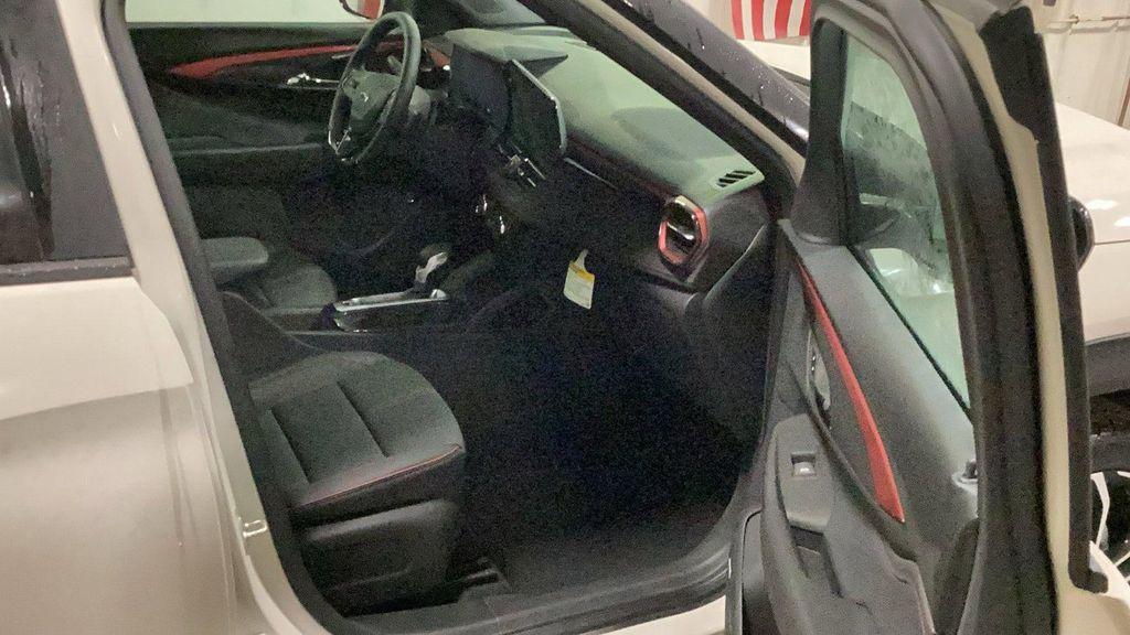 new 2026 Chevrolet TrailBlazer car, priced at $32,870