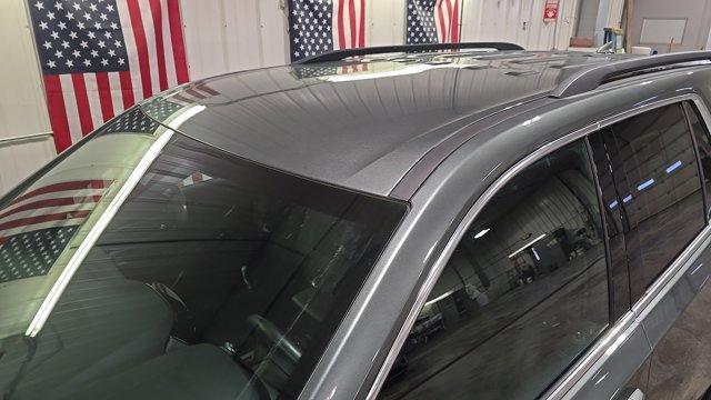 used 2023 Chevrolet Traverse car, priced at $31,980