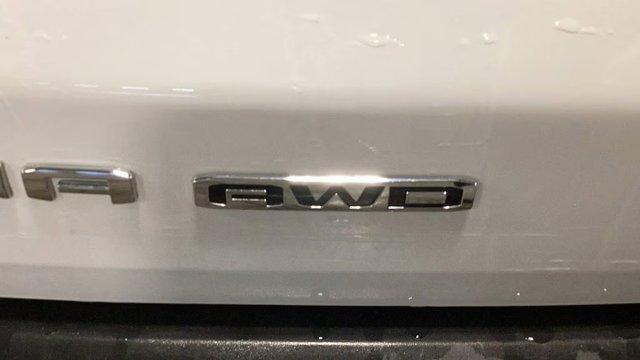 used 2025 GMC Acadia car, priced at $33,490