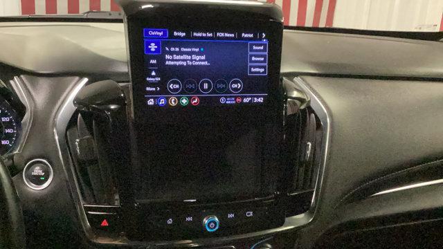 used 2023 Chevrolet Traverse car, priced at $29,980