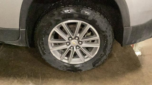 used 2023 Chevrolet Traverse car, priced at $29,980