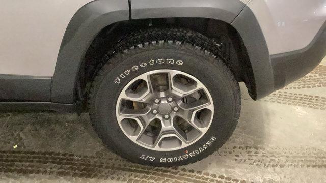 used 2019 Jeep Cherokee car, priced at $15,480