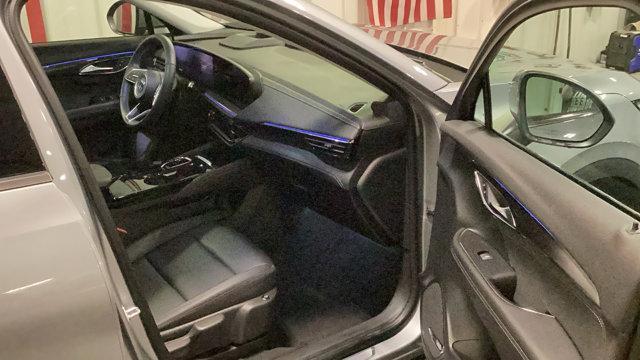 used 2025 Buick Envision car, priced at $27,990