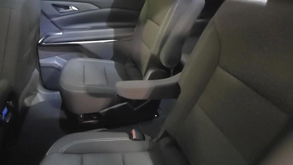 new 2026 Chevrolet Traverse car, priced at $44,900