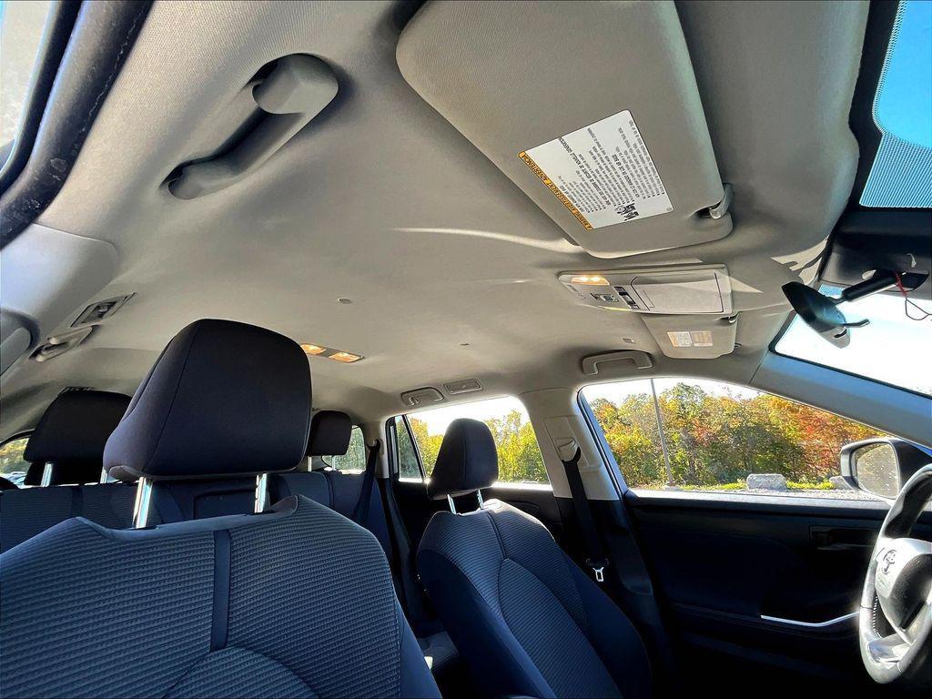 used 2022 Toyota Highlander Hybrid car, priced at $29,495