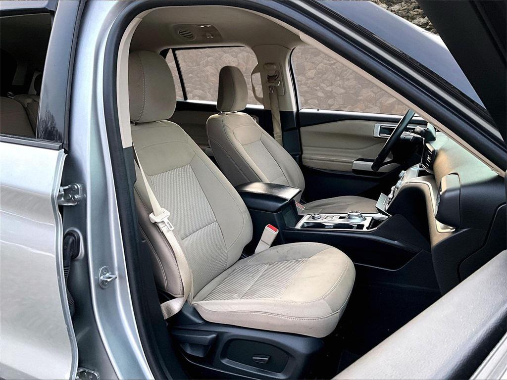 used 2022 Ford Explorer car, priced at $19,995