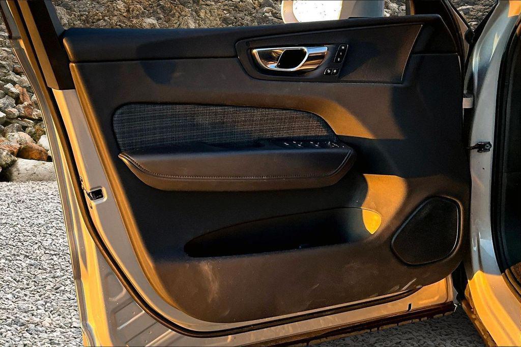 used 2022 Volvo XC60 car, priced at $18,195