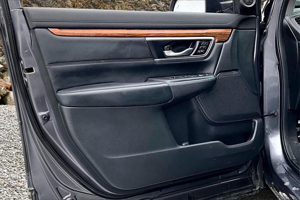 used 2021 Honda CR-V car, priced at $21,995