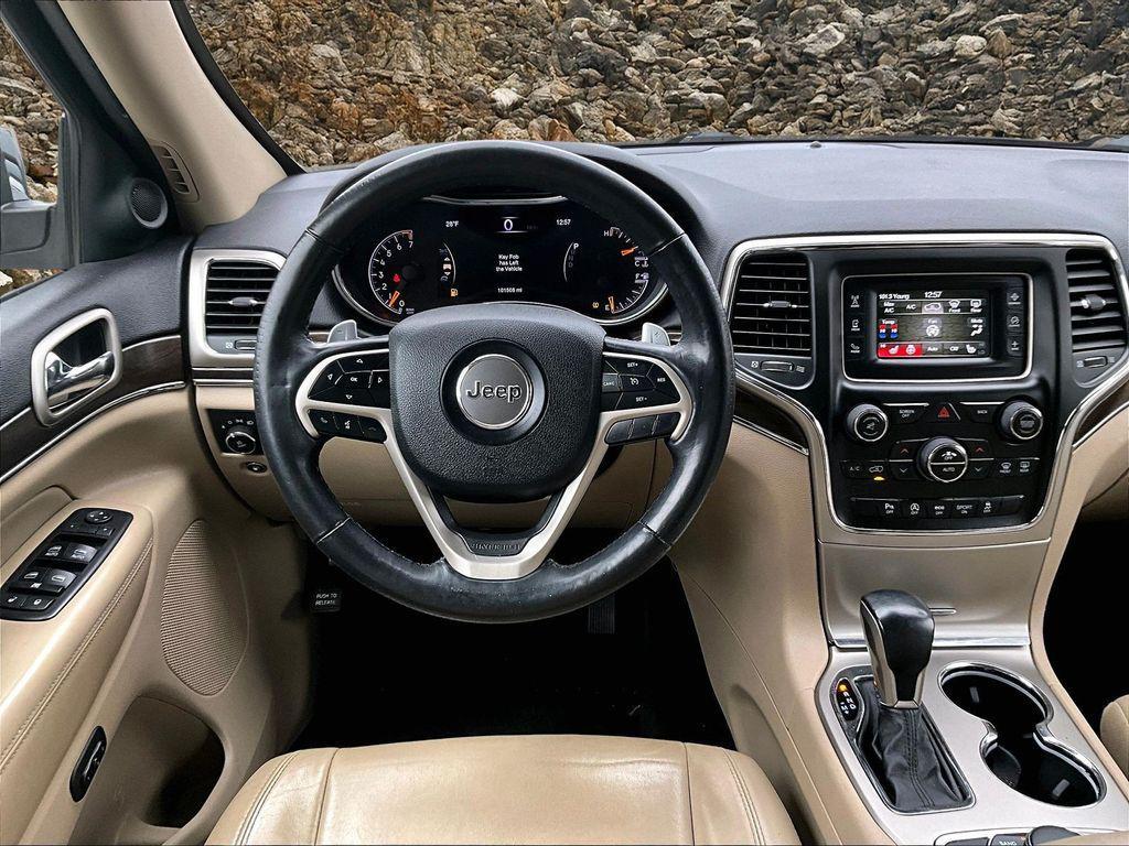 used 2017 Jeep Grand Cherokee car, priced at $10,995