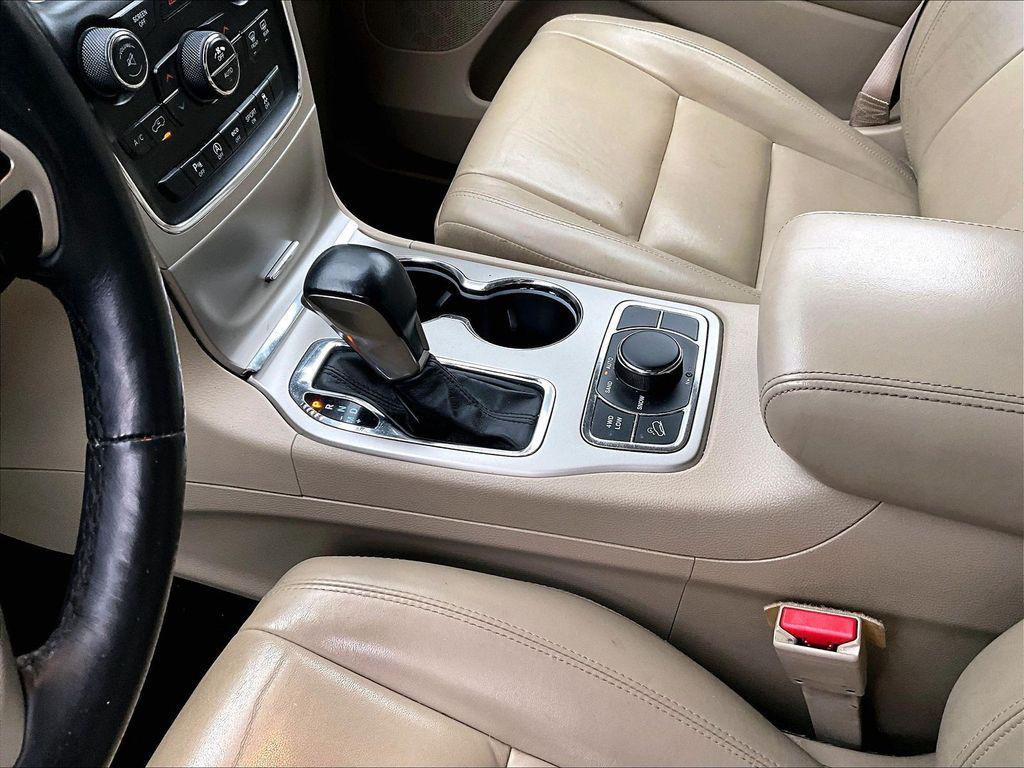 used 2017 Jeep Grand Cherokee car, priced at $10,995