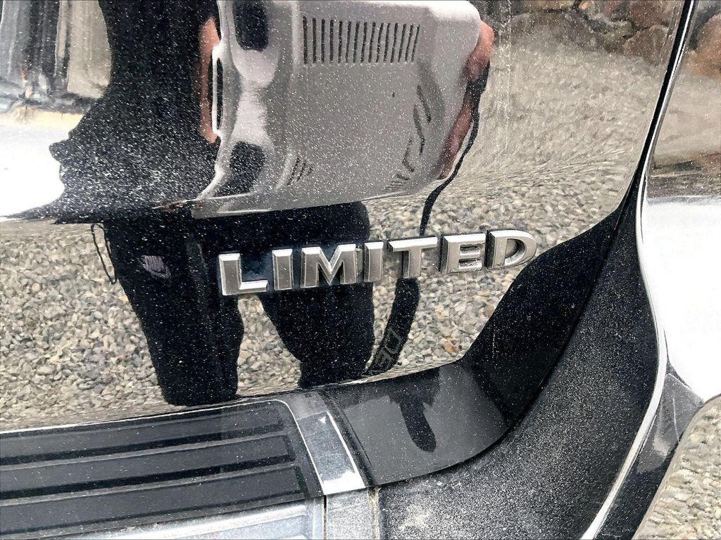 used 2017 Jeep Grand Cherokee car, priced at $10,995