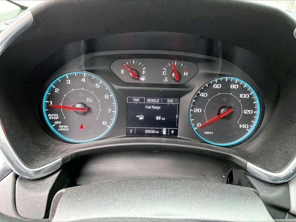 used 2022 Chevrolet Equinox car, priced at $13,995