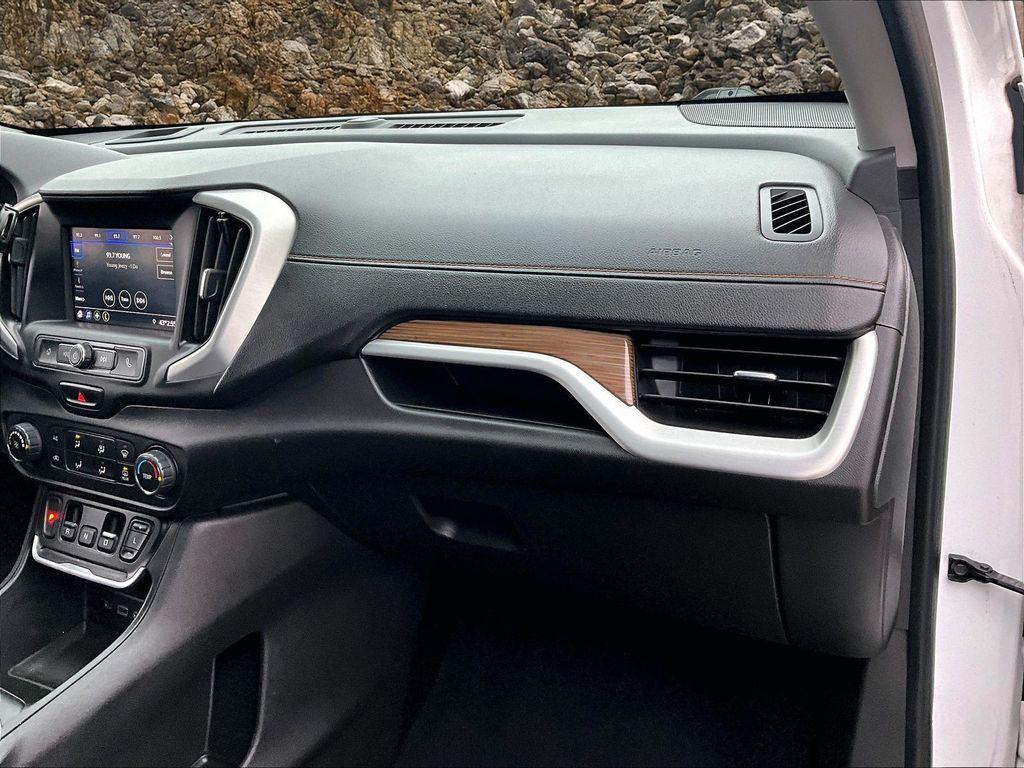 used 2020 GMC Terrain car, priced at $9,995