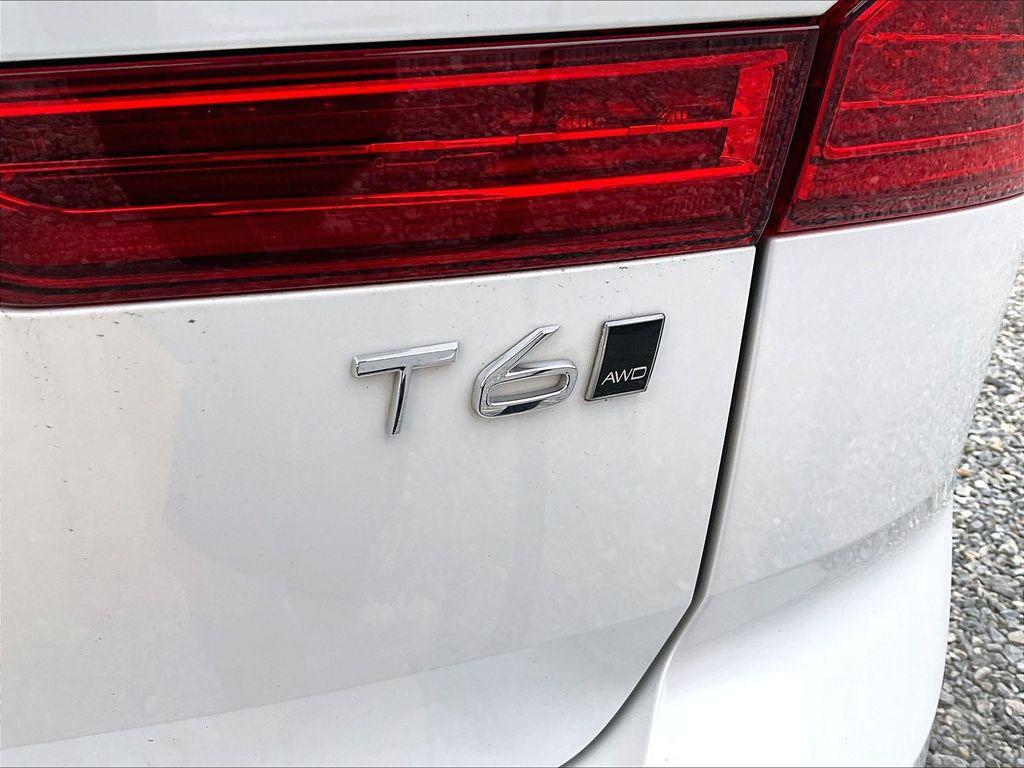 used 2020 Volvo XC60 car, priced at $21,995