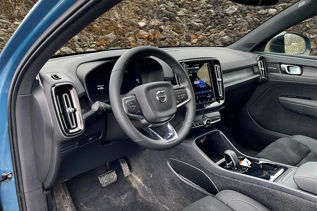 used 2023 Volvo C40 Recharge Pure Electric car, priced at $21,995