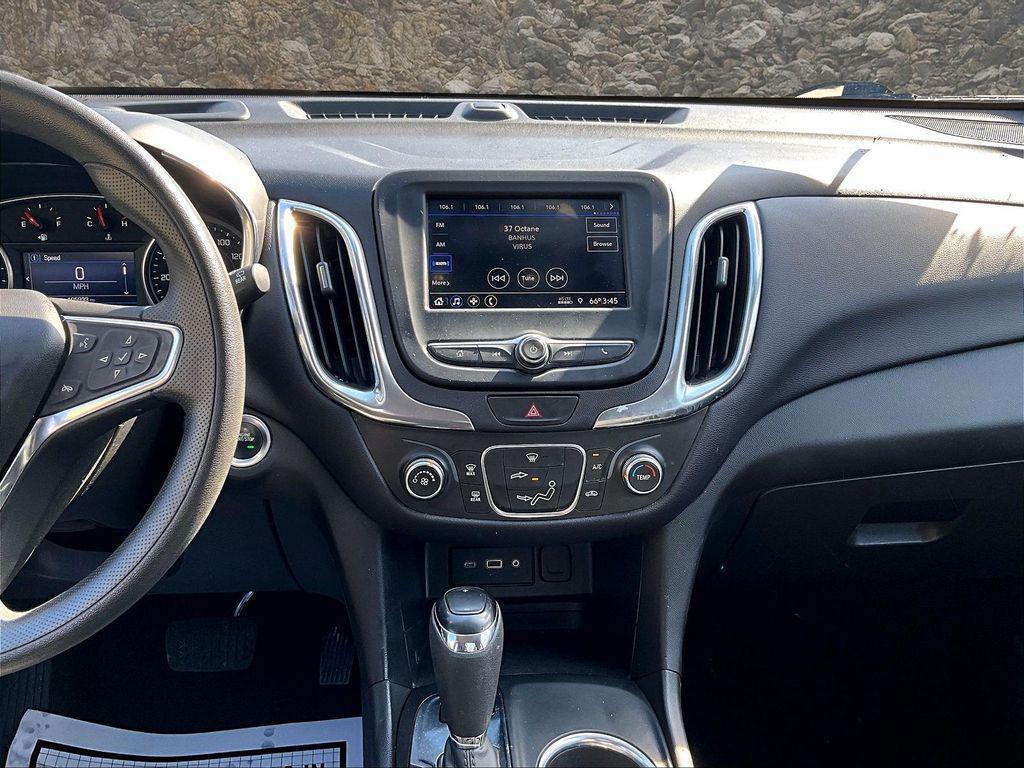 used 2021 Chevrolet Equinox car, priced at $12,495