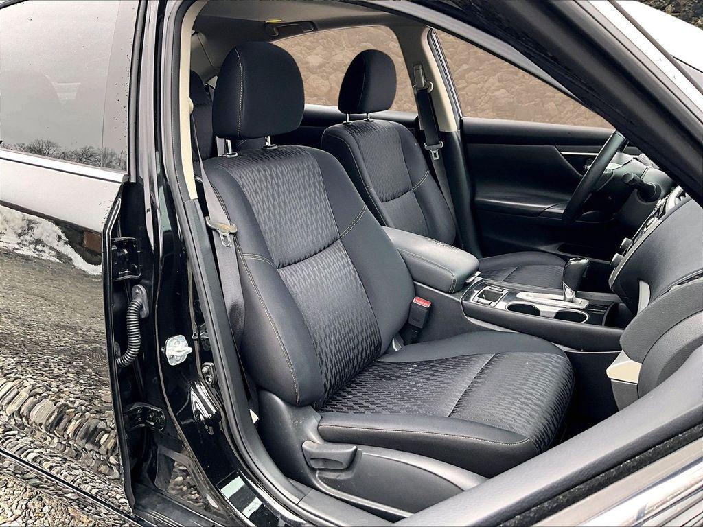 used 2018 Nissan Altima car, priced at $9,995